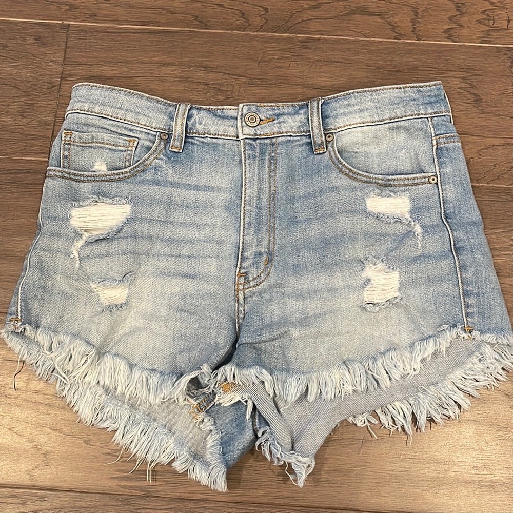eunina Lulu High Rise Shortie Size L Distressed Jean Shorts- only worn once